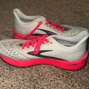 Brooks Women's Running Shoes - Gray and Pink